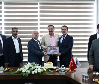 TOBB Ba�kan�m�z M. Rifat Hisarc�kl�o�lu Mu�la Ticaret Borsas�n� Ziyaret Etti