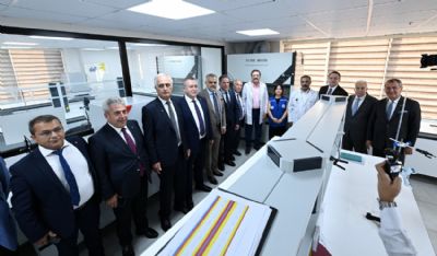 TOBB Ba�kan�m�z M. Rifat Hisarc�kl�o�lu Mu�la Ticaret Borsas�n� Ziyaret Etti